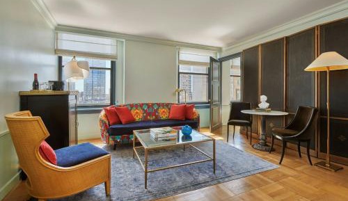 One-Bedroom King Suite with City View