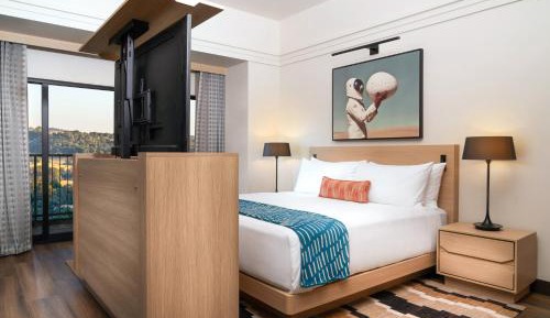 Suite with Balcony