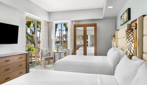 Queen Room with Two Queen Beds and Balcony