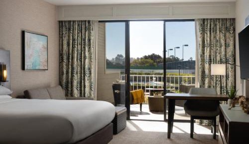 King Room with Sofa Bed and Resort View