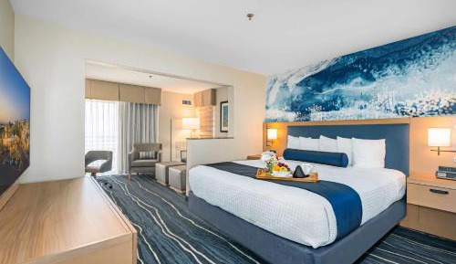 King Suite with Sofa Bed - Non-Smoking