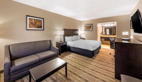 King Room with Sofa Bed