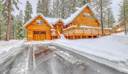 Three-Bedroom Chalet