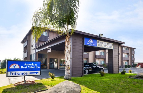 Delano Hotel | Americas Best Value Inn Delano