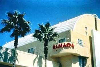 Norma Triangle Hotel | Ramada Plaza by Wyndham West Hollywood Hotel & Suites
