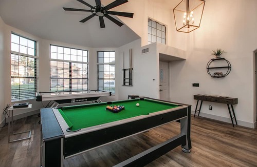 Desert Shires House | North Scottsdale 4 Bdrm w/Pool and Game Room! Free Pool Heating!