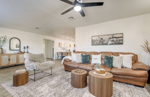 Gilbert Cottage | Easy Walk to Dtwn Gilbert, Family-friendly Oasis!