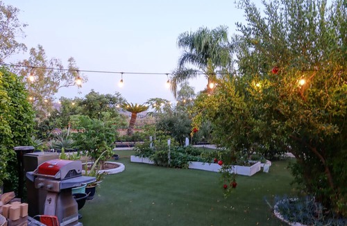 Villa Park House | Luxurious Villa 1 Bed + 1 Bth Stay