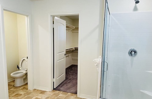 Jurupa Valley House | Jurupa Valley 5 bedrooms cheerful house with Mountain View