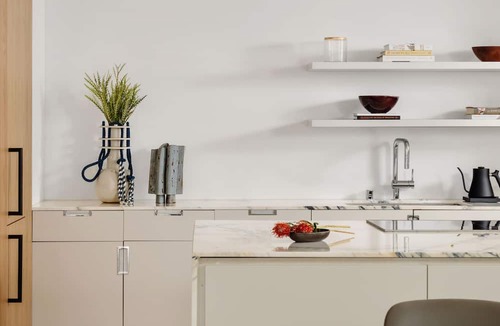 Tenderloin House | Artful Retreat near San Francisco MoMA, Stylish Urban Pet-Friendly Haven!