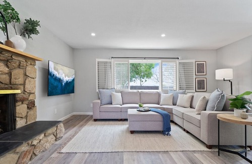 San Carlos Apartment | La Mesa 5BR | Pickleball Court + Hot Tub