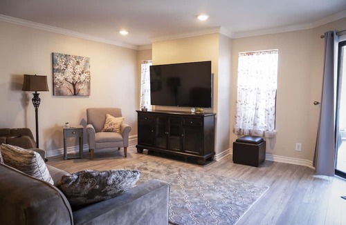 Port Hueneme Condo | A delightful 2 bedroom, 2 bath Condo nestled along the beautiful shores of Port Hueneme, California