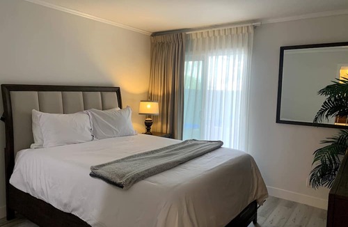 Hollywood Condo | Waterfront Condo in Channel Islands Harbor. Perfect Destination for Any Traveler!
