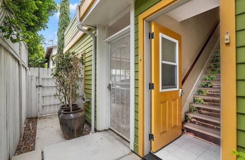 South Park Apartment | Charming Junipera One Bdrm in great location! (B)