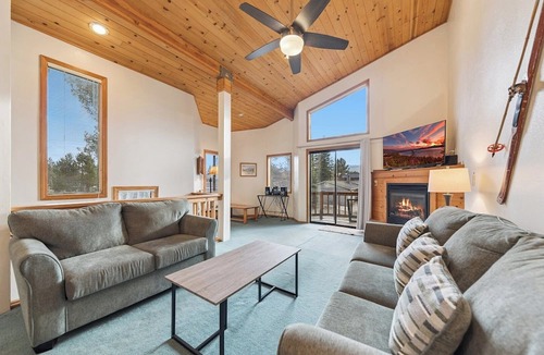 Tahoe Keys Condo | 587 Danube Drive in South Lake Tahoe