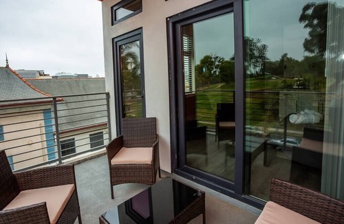 Bankers Hill Apartment | Studio with Beautiful View next to Downtown