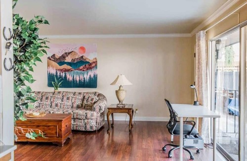 Madrona Condo | 2 BD/Quiet Community/Close to Food + Shopping