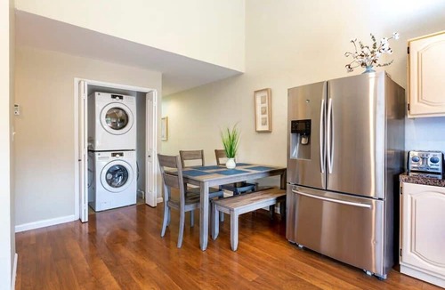 Willow Glen House | Marbella Lane Duplex San Jose 10-Min to Levi’s