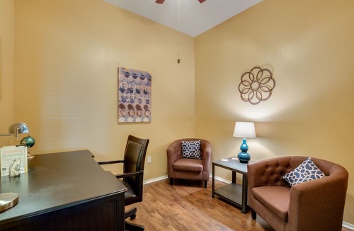 Park Place Condo | Ground Floor Condo next to Pool and Spa! 30 Night Min.