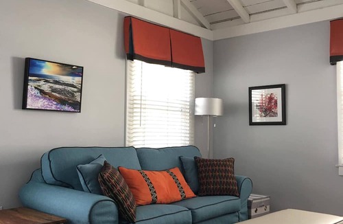 El Porto Apartment | Oceanview House in Manhattan Beach Just 3 Doors to the Beach!