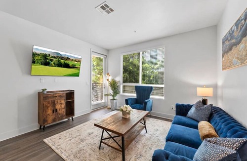 Kearny Mesa Apartment | Luxe 2BR, Pool, Hot Tub, Arcade