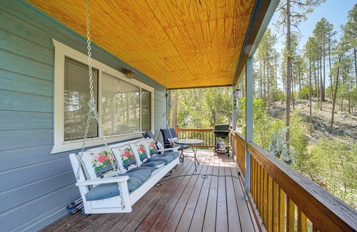Ponderosa Park Cabin | Deck, Trails & Forest Views! Ponderosa Park Cabin
