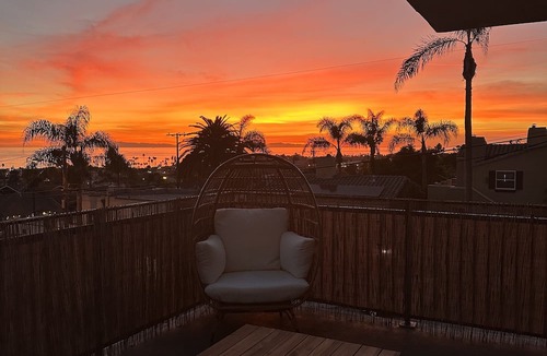 Ventura Apartment | Downtown Ventura, ocean view,1 car garage, pet friendly