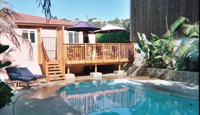 Historic Old Town District Studio , Pool, Cabana/ Pets Welcome