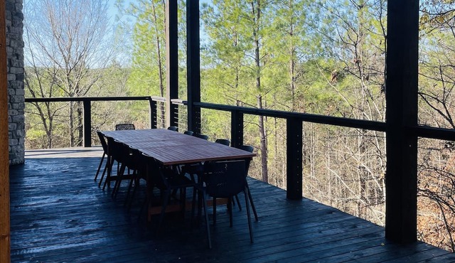 NEW! Relax at your perfect hideaway in Broken Bow!