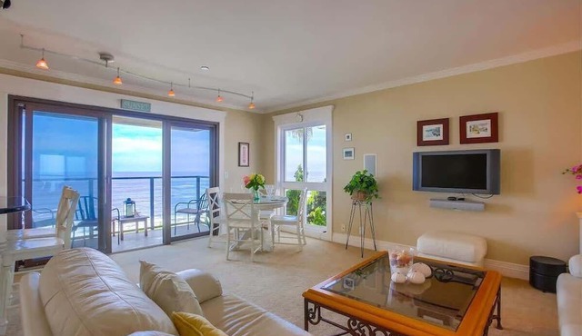 Perfect Sunsets - Unobstructed views of the ocean