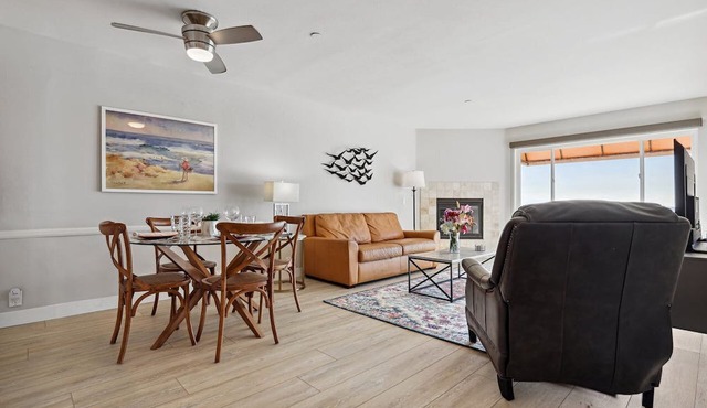 1 Bedroom Condo on the Sand!
