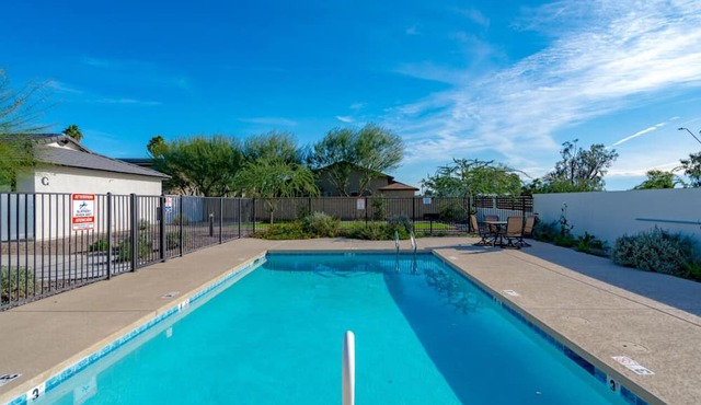 Luxury Stay 20mins to State Farm Stadium