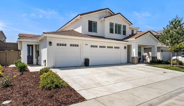 Charming studio in peaceful Rocklin with WiFi, AC