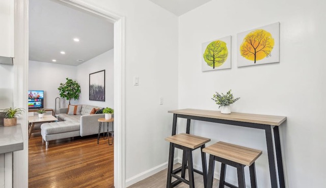 Charming 2BR/1BA Apt in Burlingame, Close to SFO
