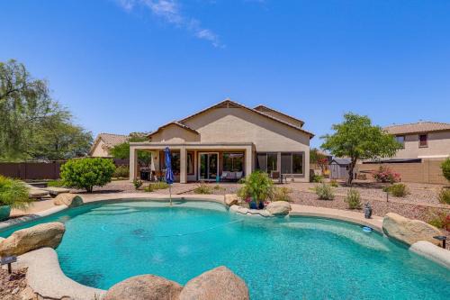 Fire Pit & Large Yard! Luxury Anthem Escape