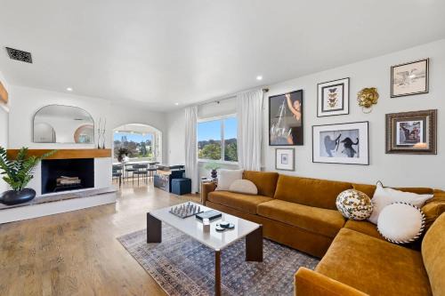 Golden Hill Escape Near Balboa Park & Zoo