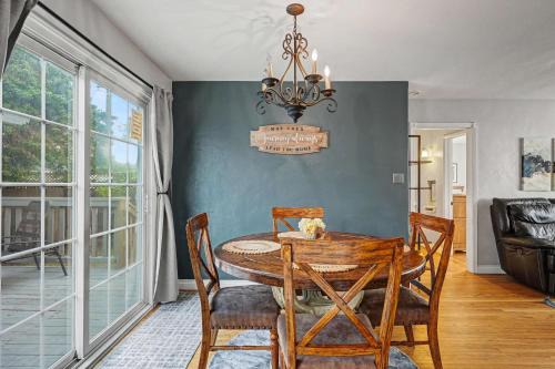 Charming La Mesa Cottage - Patio - Quiet Neighborhood - Family