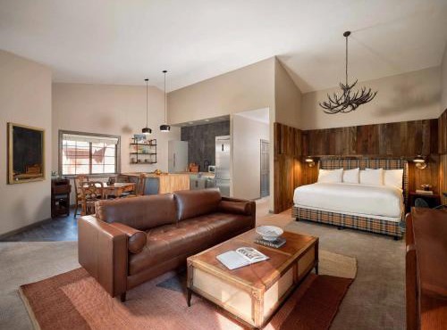 Black Bear Lodge