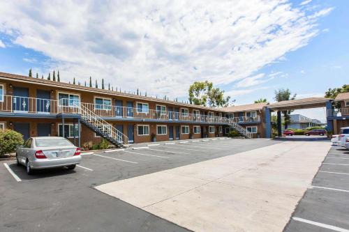 Rodeway Inn Escondido Downtown