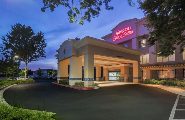 Hampton Inn & Suites Yuba City